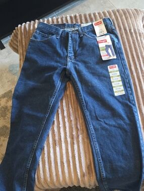 Wrangler Indigo Blue Straight-Leg Jeans 31x30 Regular Fit